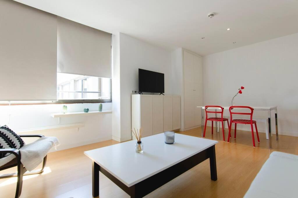 Beautiful Flat A Stone'S Throw From The Retiro-Vill Apartment Madrid Bagian luar foto